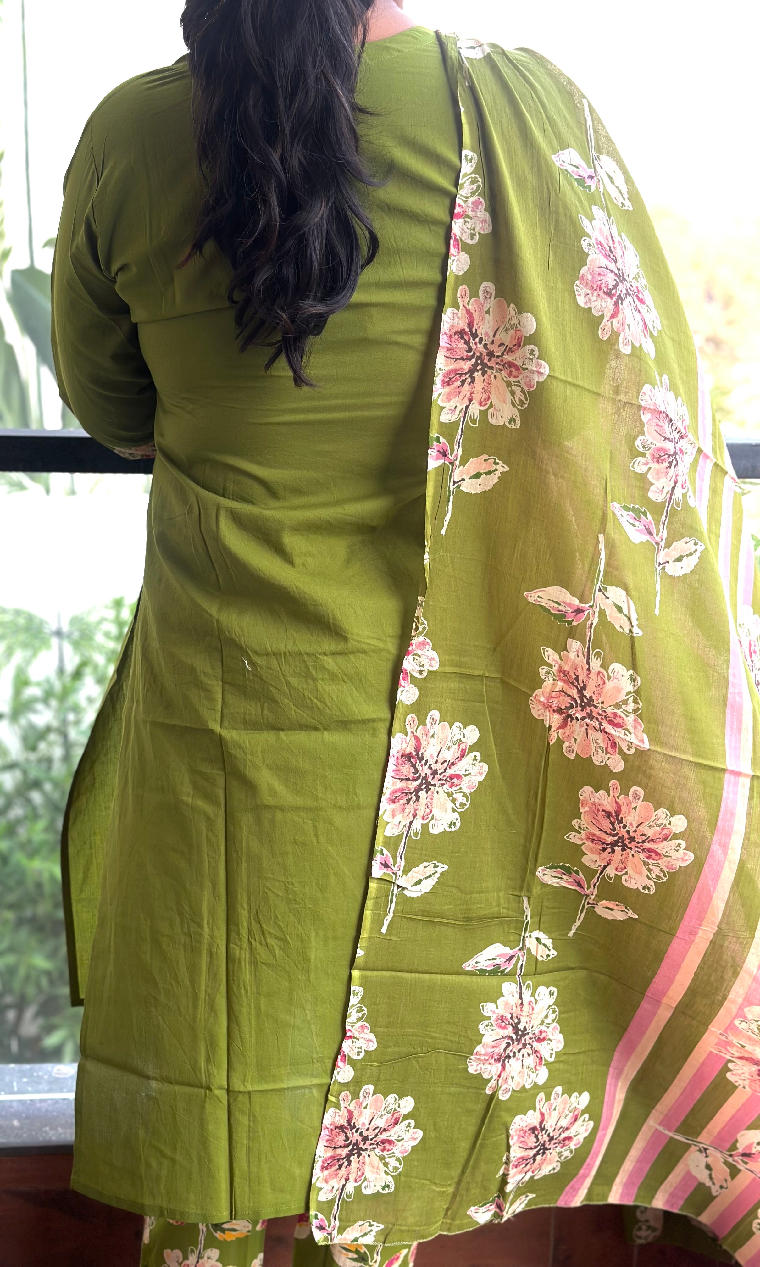 Green Floral Kurta Pant Dupatta Set