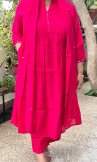 Hot Pink Kurta Set With Dupatta