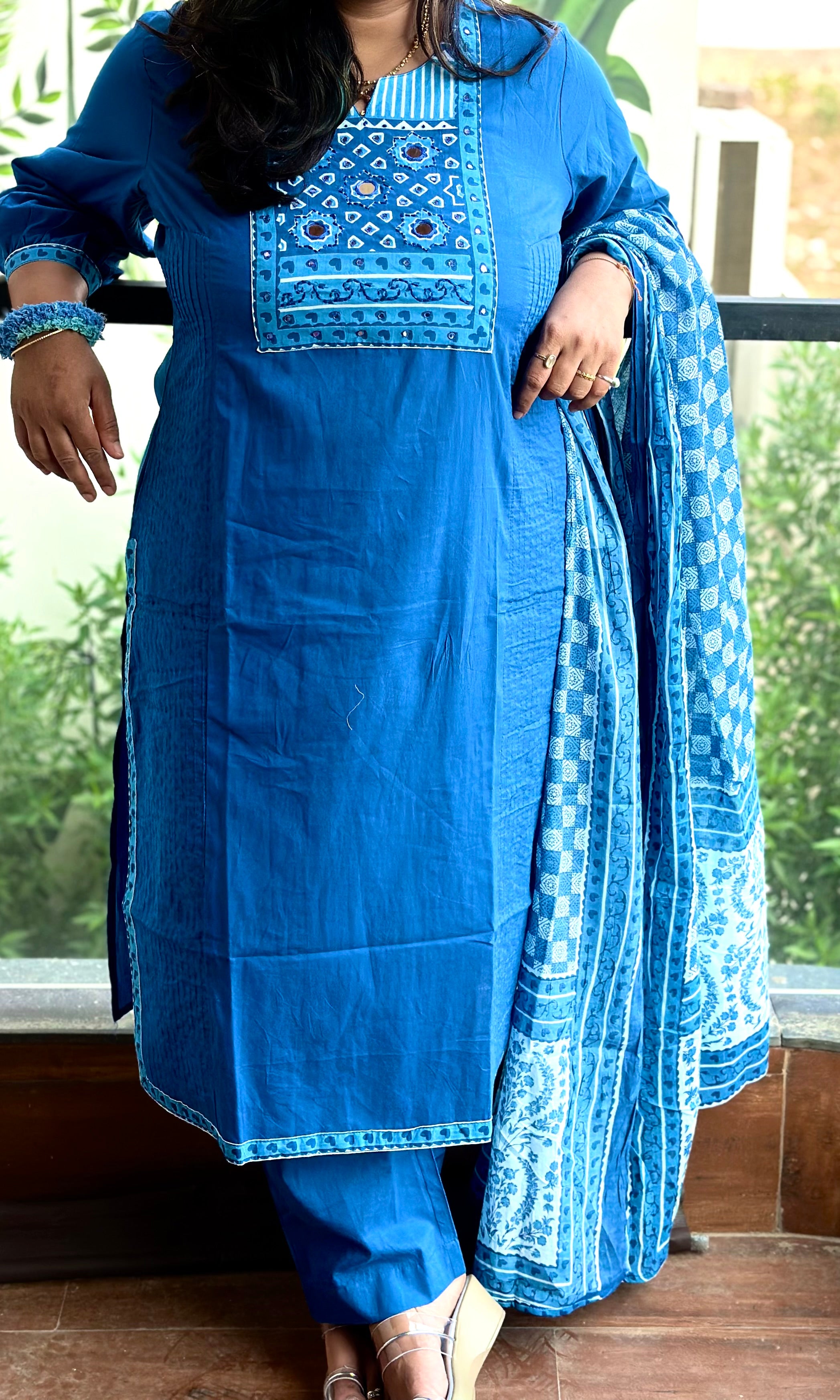 Blue Kurta Set With Mirror Work