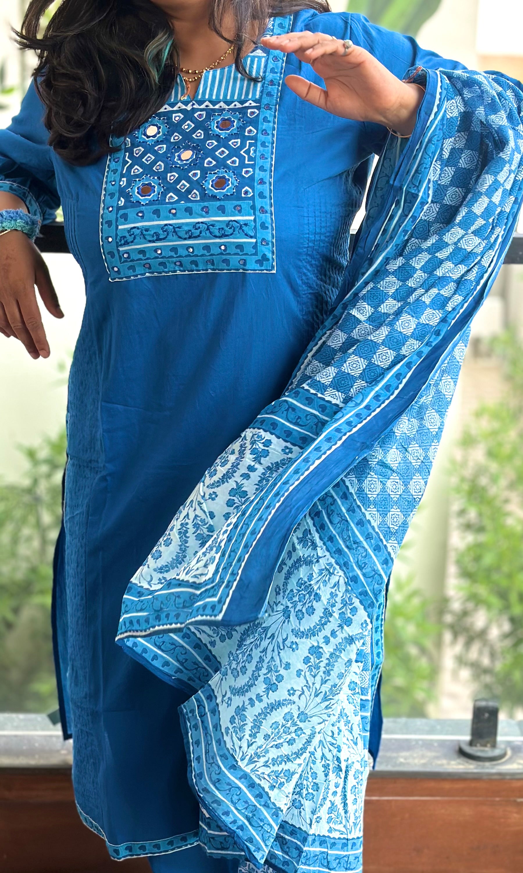 Blue Kurta Set With Mirror Work
